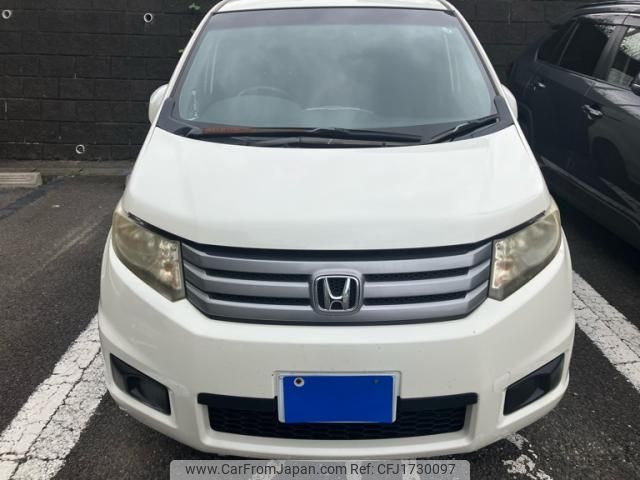 honda freed-spike 2012 CFJ1730097 image 2