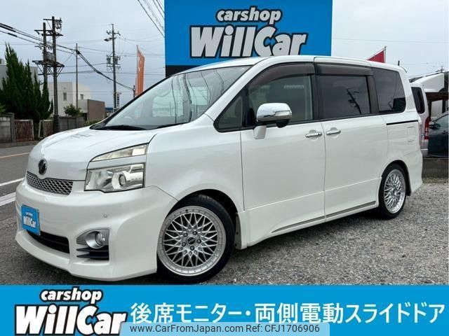 toyota voxy 2012 CFJ1706906 image 1