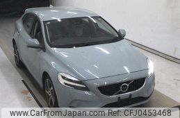 volvo v40 2018 -VOLVO--Volvo V40 MB4154T-0K2549188---VOLVO--Volvo V40 MB4154T-0K2549188-