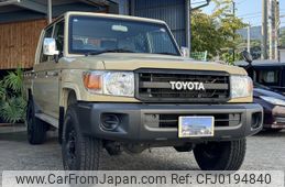 toyota land-cruiser 2015 CFJ0194840