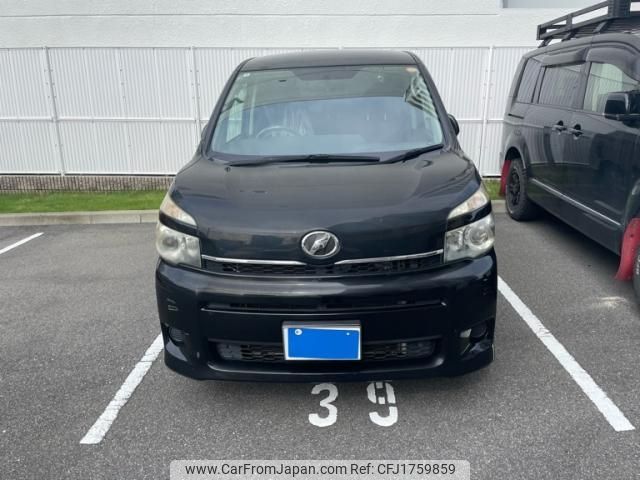 toyota voxy 2012 CFJ1759859 image 1