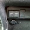 toyota noah 2018 CARSENSOR_JP_AU6398908500 image 40