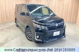 toyota voxy 2014 CFJ1285889
