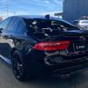 jaguar xe 2019 CFJ1854445 image 17