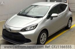 toyota aqua 2021 -TOYOTA--AQUA 6AA-MXPK11--MXPK11-2040091---TOYOTA--AQUA 6AA-MXPK11--MXPK11-2040091-