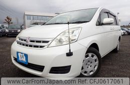 toyota isis 2010 REALMOTOR_N2024120313F-10