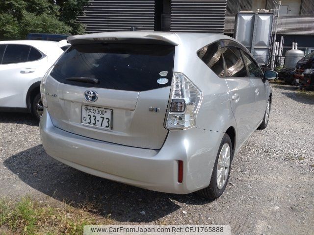 toyota prius-α 2011 CFJ1765888 image 2