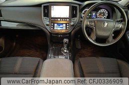 toyota crown 2013 504928-925039