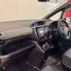 toyota voxy 2017 485 image 43