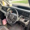 honda stepwagon 2016 CFJ1809949 image 11