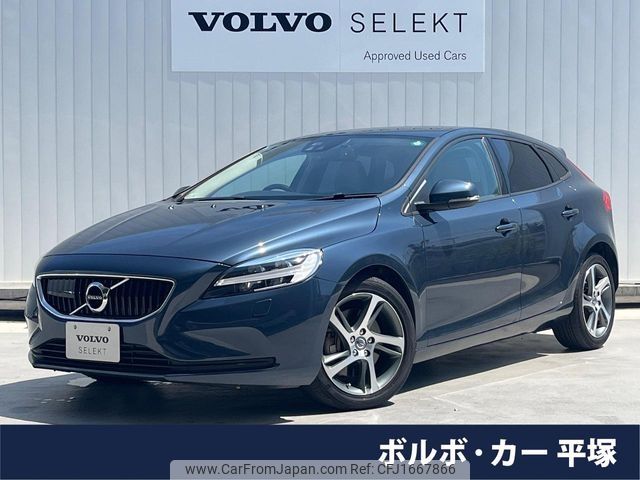 volvo v40 2018 CFJ1667866 image 1