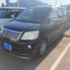 toyota noah 2005 -TOYOTA--Noah DBA-AZR60G--AZR60-0476690---TOYOTA--Noah DBA-AZR60G--AZR60-0476690- image 3