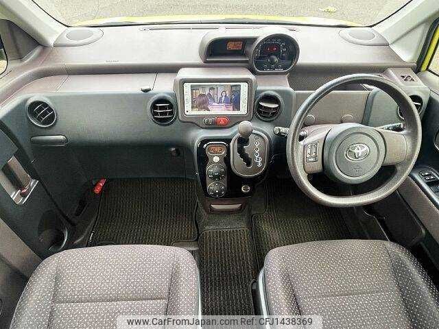 toyota spade 2013 504928-931542 image 1