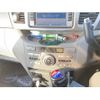 toyota voxy 2005 -TOYOTA--Voxy DBA-AZR65G--AZR65-0131232---TOYOTA--Voxy DBA-AZR65G--AZR65-0131232- image 24