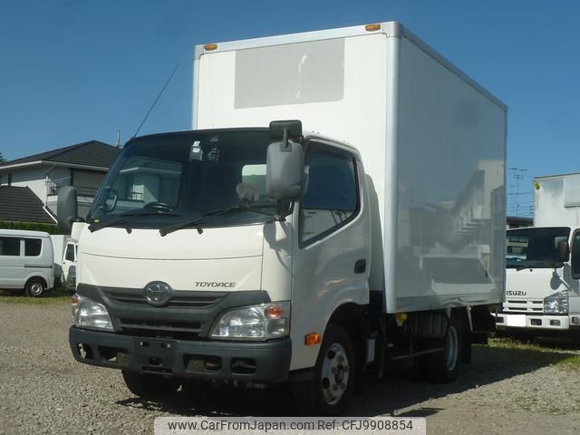 toyota toyoace 2014 GOO_NET_EXCHANGE_0504287A30240616W004 image 1