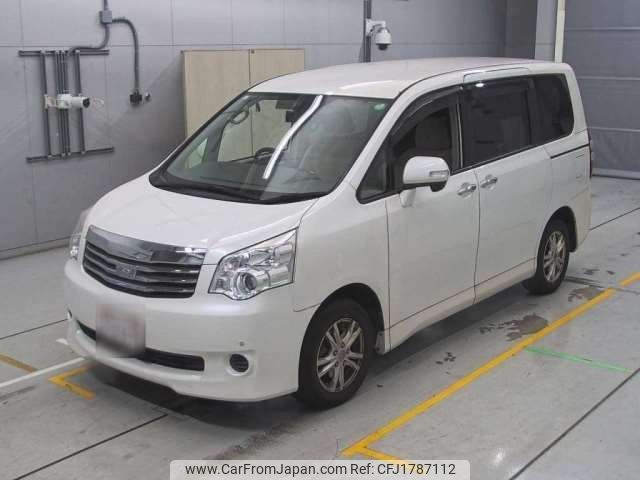 toyota noah 2012 CFJ1787112 image 1