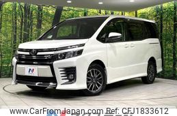 toyota voxy 2014 CFJ1833612