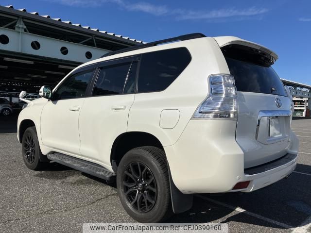 toyota land-cruiser-prado 2012 quick_quick_CBA-TRJ150W_TRJ150-0027909 image 2