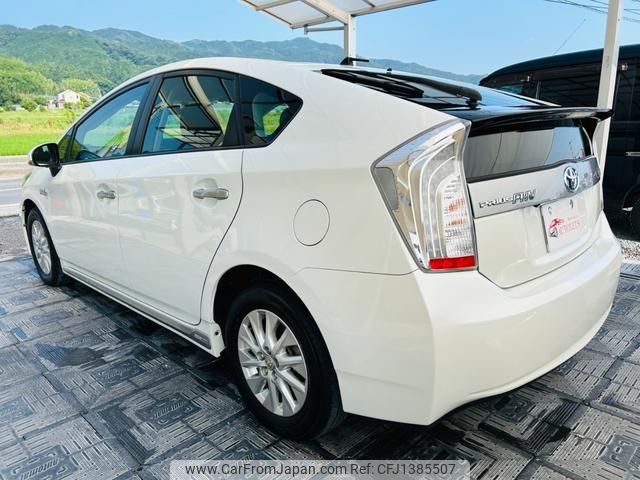 toyota prius-phv 2015 quick_quick_DLA-ZVW35_ZVW35-3071041 image 2