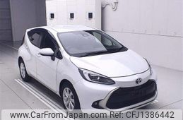 toyota aqua 2021 -TOYOTA--AQUA MXPK11-2014947---TOYOTA--AQUA MXPK11-2014947-