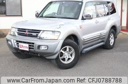 mitsubishi pajero 2000 CFJ0788788