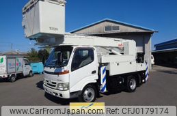 hino dutro 2009 GOO_NET_EXCHANGE_1300247A30240905W001