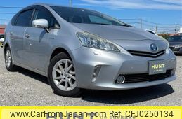 toyota prius-α 2011 -TOYOTA--Prius α DAA-ZVW41W--ZVW41-3055186---TOYOTA--Prius α DAA-ZVW41W--ZVW41-3055186-