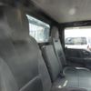 isuzu elf-truck 2010 CFJ1586511 image 17