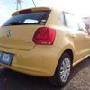 volkswagen polo 2011 REALMOTOR_N2024040088F-10 image 6