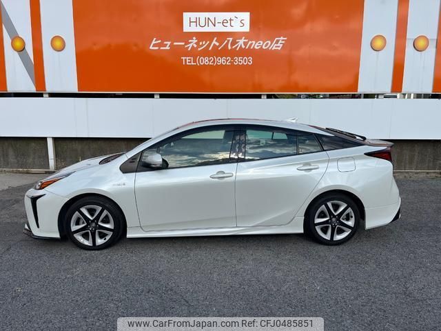 toyota prius 2019 quick_quick_ZVW51_ZVW51-8054341 image 2