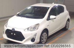 toyota aqua 2015 -TOYOTA--AQUA NHP10-6442258---TOYOTA--AQUA NHP10-6442258-