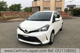 toyota vitz 2015 -TOYOTA--Vitz KSP130--2130074---TOYOTA--Vitz KSP130--2130074-