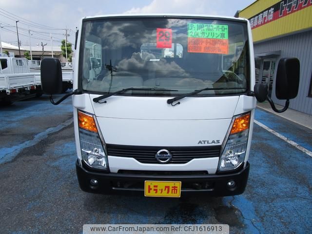 nissan atlas 2017 CFJ1616913 image 2