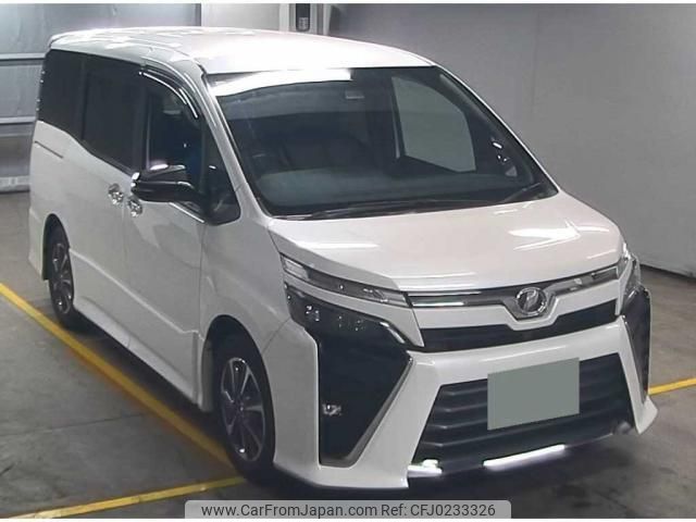 toyota voxy 2018 quick_quick_DBA-ZRR80W_0457100 image 1