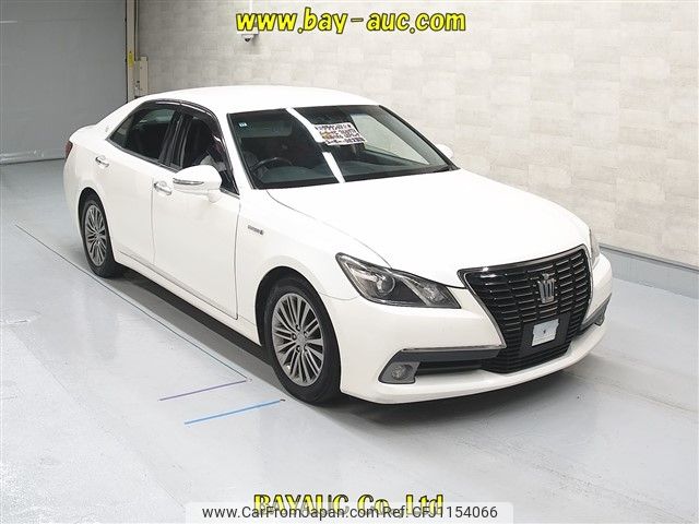 toyota crown 2015 -TOYOTA--Crown AWS210-6093812---TOYOTA--Crown AWS210-6093812- image 1