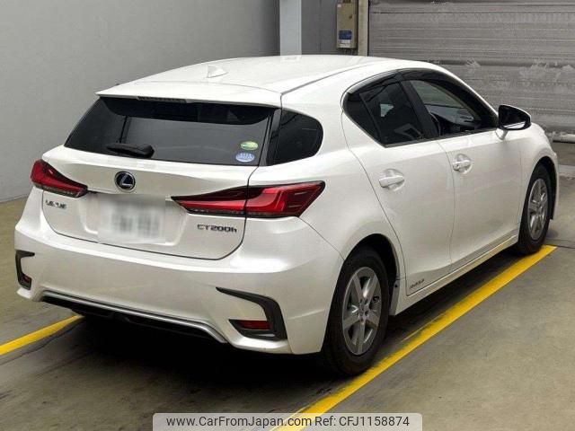 lexus ct 2019 quick_quick_DAA-ZWA10_ZWA10-2353014 image 2