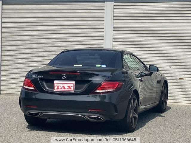 mercedes-benz slc 2018 quick_quick_172431_WDD1724312F155223 image 2