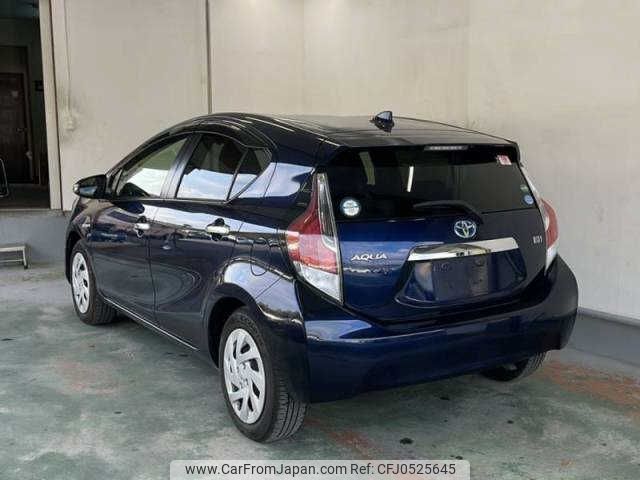 toyota aqua 2016 -TOYOTA--AQUA NHP10--6512674---TOYOTA--AQUA NHP10--6512674- image 2