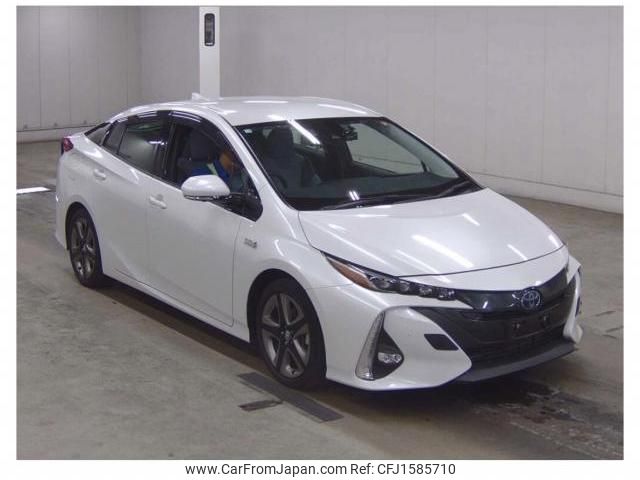 toyota prius-phv 2020 CFJ1585710 image 1