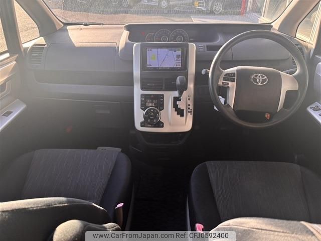 toyota noah 2010 -TOYOTA 【名変中 】--Noah ZRR70W--0329059---TOYOTA 【名変中 】--Noah ZRR70W--0329059- image 2