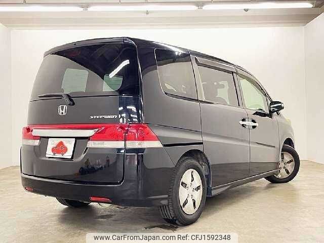 honda stepwagon 2007 CFJ1592348 image 2