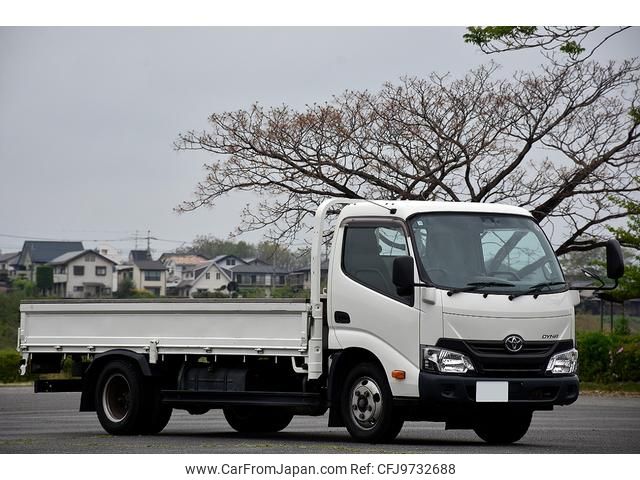 toyota dyna-truck 2018 GOO_NET_EXCHANGE_0403122A30240423W001 image 1