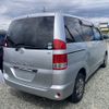 toyota noah 2006 GOO_JP_700090386230240509002 image 7