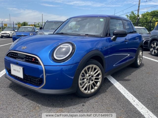 mini mini-others 2024 CFJ1649973 image 1