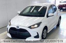 toyota yaris 2021 -TOYOTA--Yaris MXPH10-2070921---TOYOTA--Yaris MXPH10-2070921-