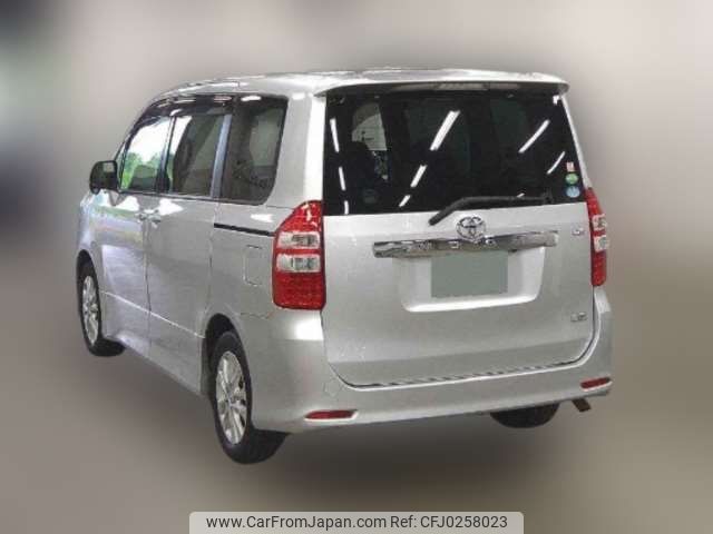 toyota noah 2013 -TOYOTA--Noah DBA-ZRR70W--ZRR70-0548099---TOYOTA--Noah DBA-ZRR70W--ZRR70-0548099- image 2