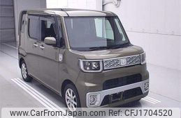 daihatsu wake 2015 CFJ1704520