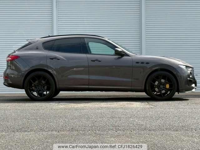 maserati levante 2017 CFJ1826429 image 2