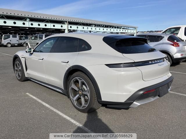 porsche taycan-cross-turismo 2023 quick_quick_ZAA-J1NA2_WP0ZZZY1ERSA55051 image 2