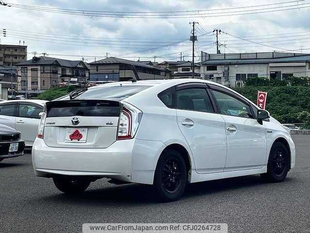 toyota prius 2015 504928-924689 image 2